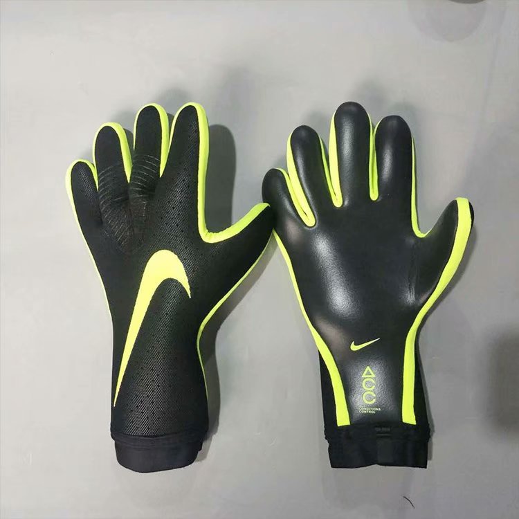 Soccer Gloves-16